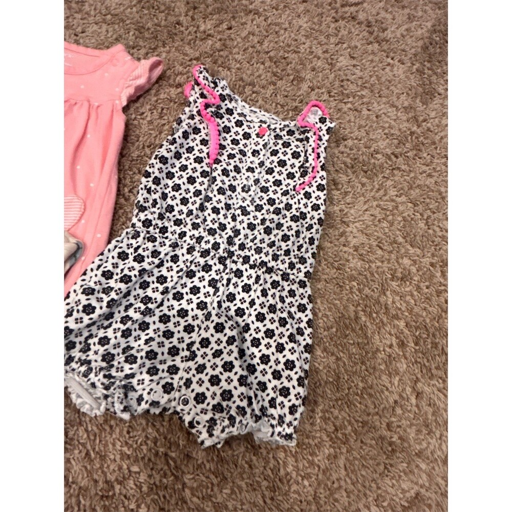 Baby Girl Lot of 5 clothing  0-3 Months Multicolor - Picture 3 of 13